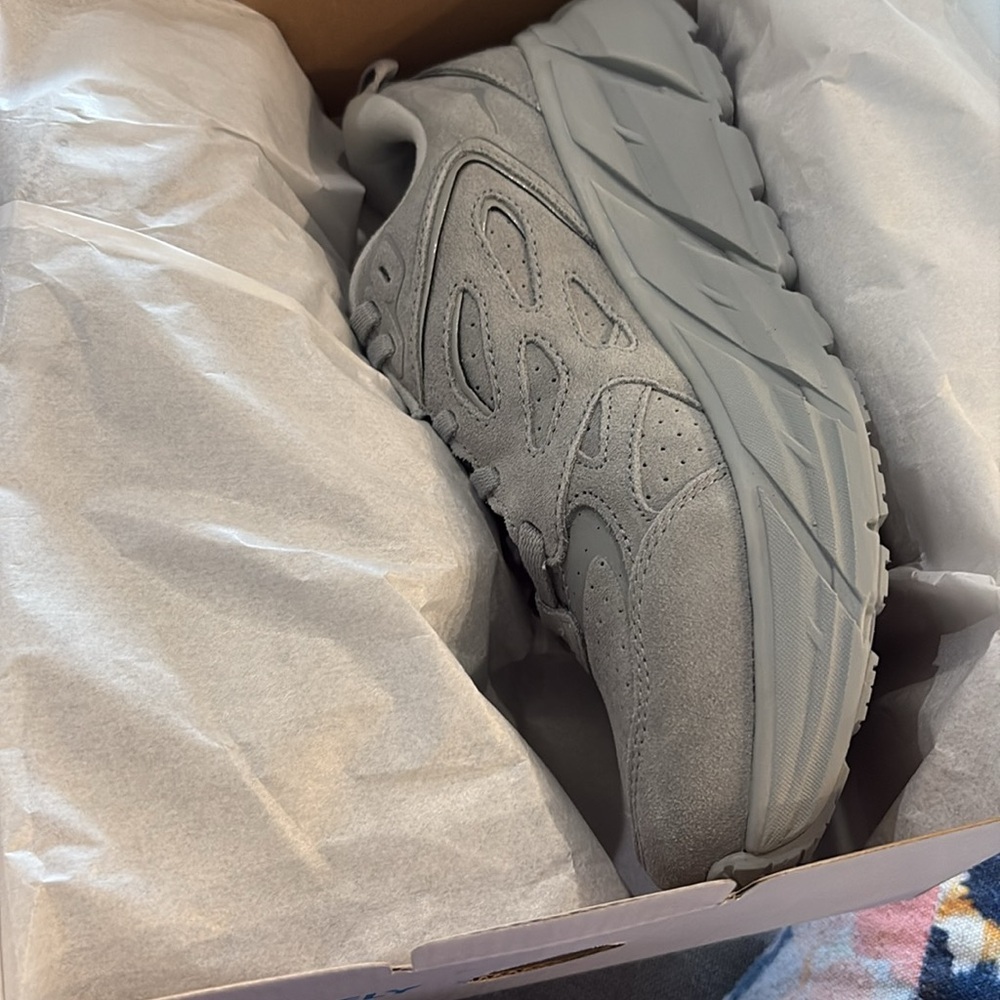 Hoka Clifton L Suede Sneakers. NWT in box! - Picture 9 of 9